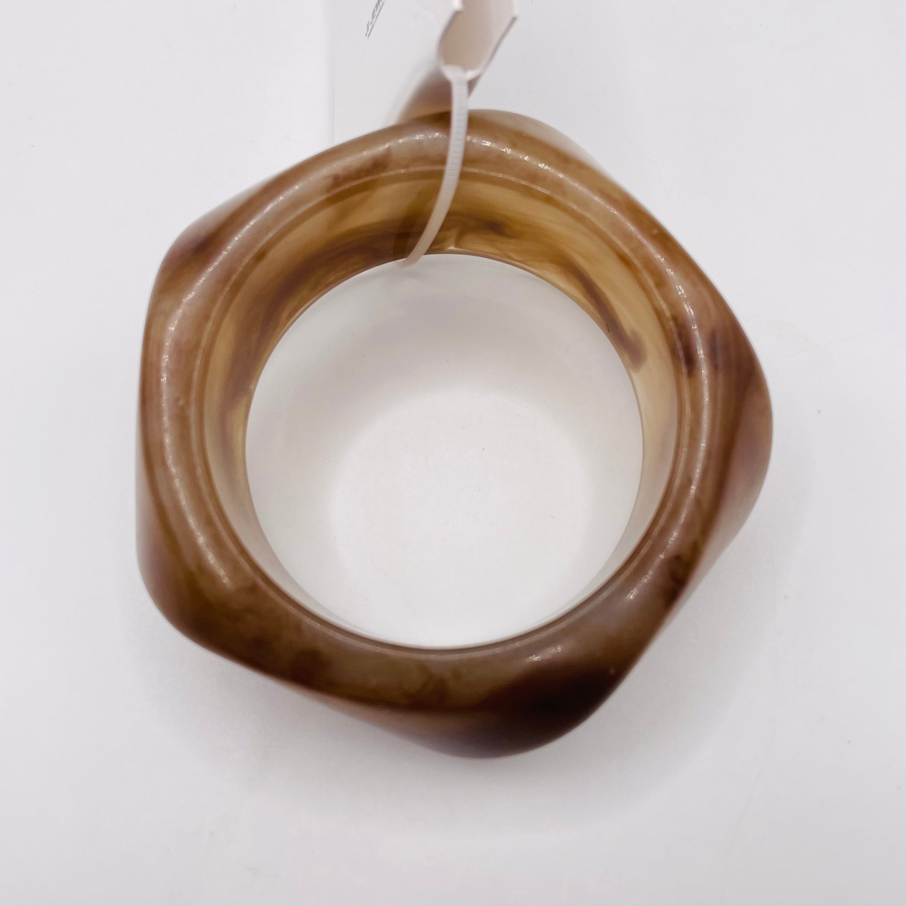 Pulsera Ancha Geométrica de Resina - Diseño Irregular - Venta al Por Mayor| JI JOYA