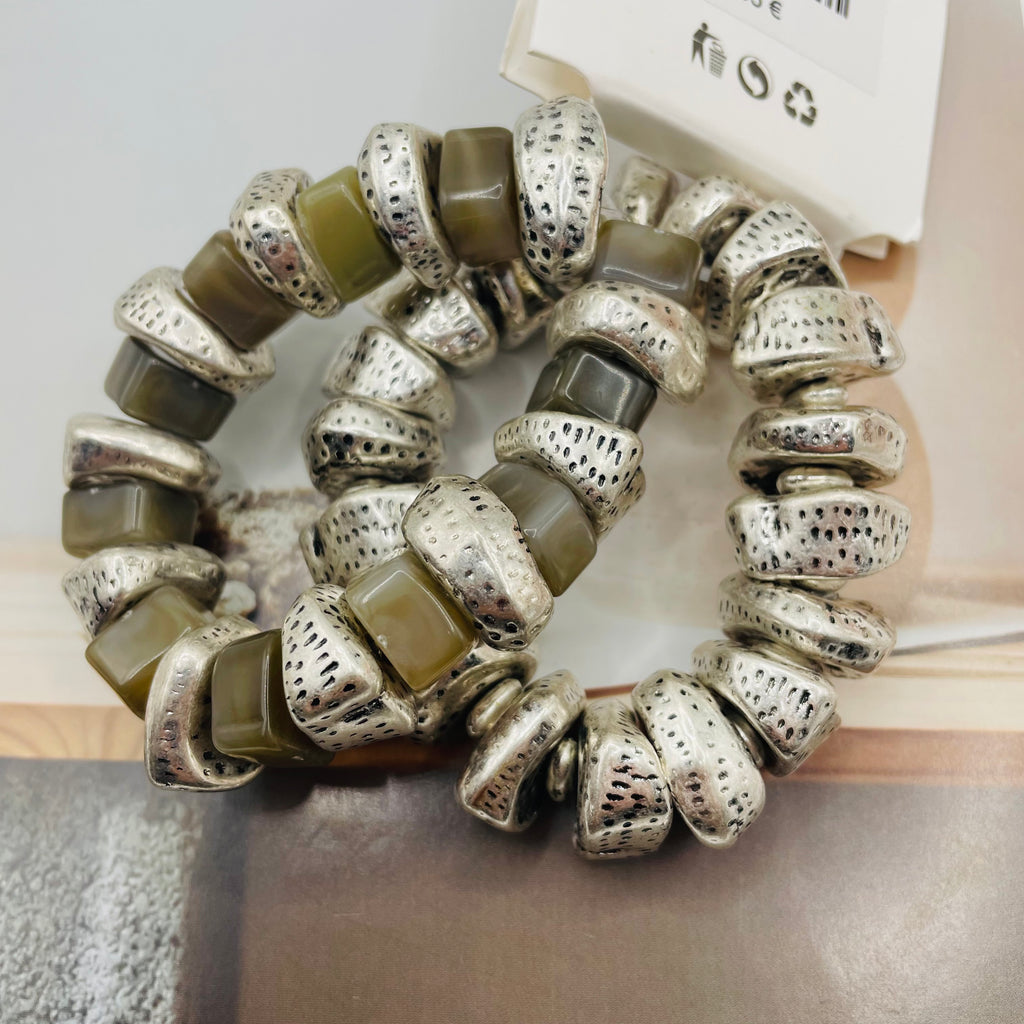 Pulsera de cuentas de metal envejecido y piedra verde natural | Mayorista B2B | Diseño boho minimalista|JI JOYA