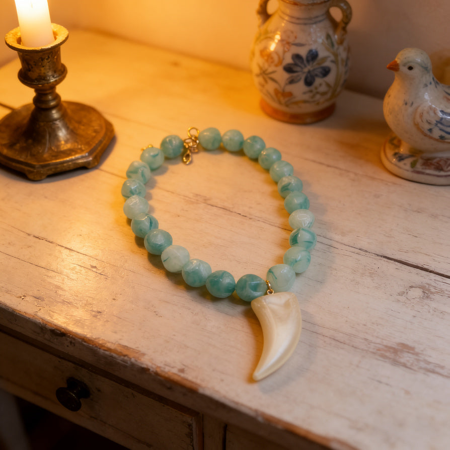 Collar de Piedra Verde con Dije de Cuerno - Accesorio Boho para Verano y Fiestas|JI JOYA
