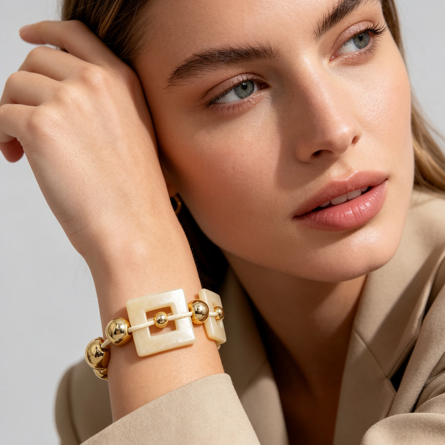 Pulsera Geométrica de Resina con Bolas Doradas | Mayorista Accesorios de Moda Personalizable|JI JOYA