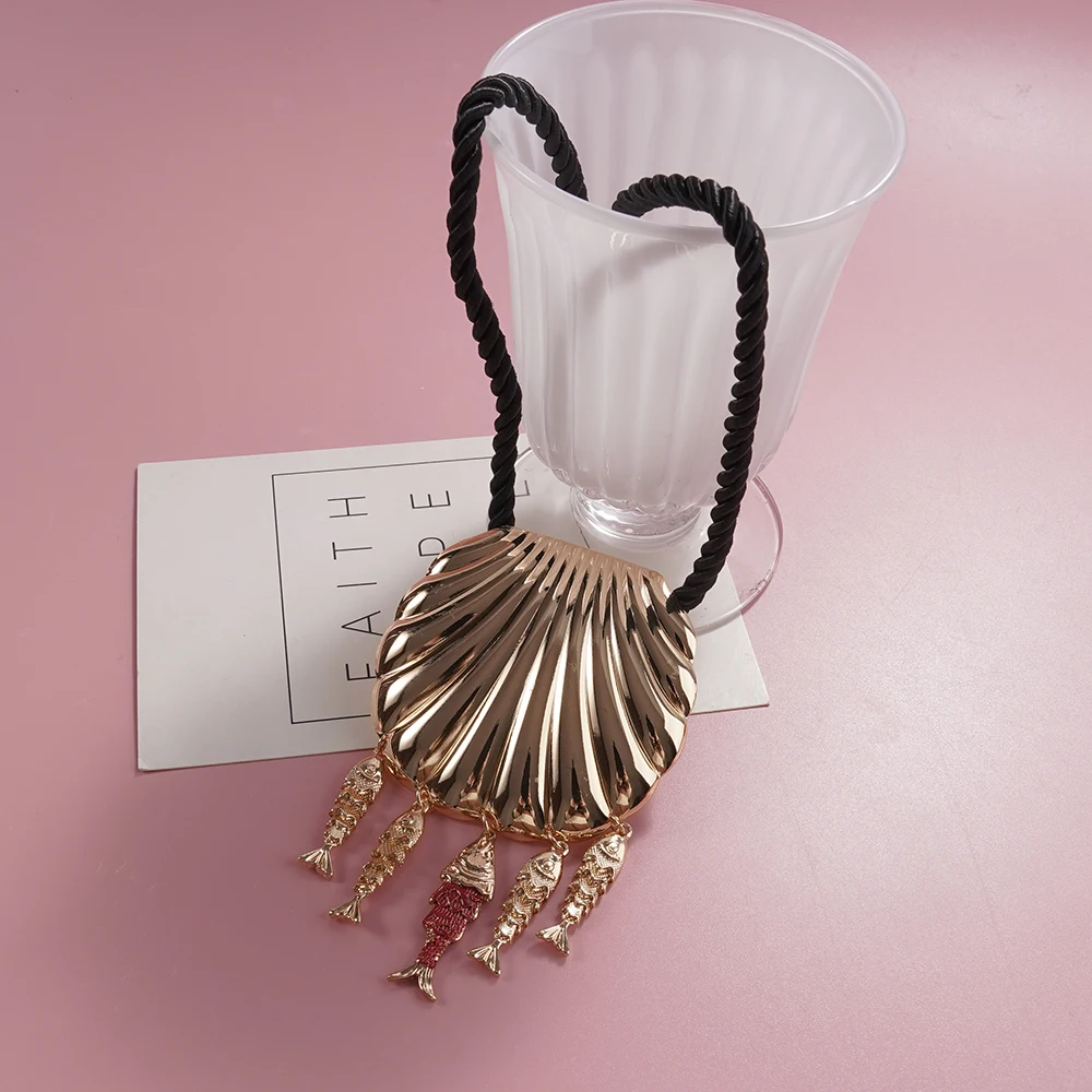 Gargantilla con borlas de conchas y peces con temática oceánica, collar de cuerda tejida, collar de lujo estilo resort.