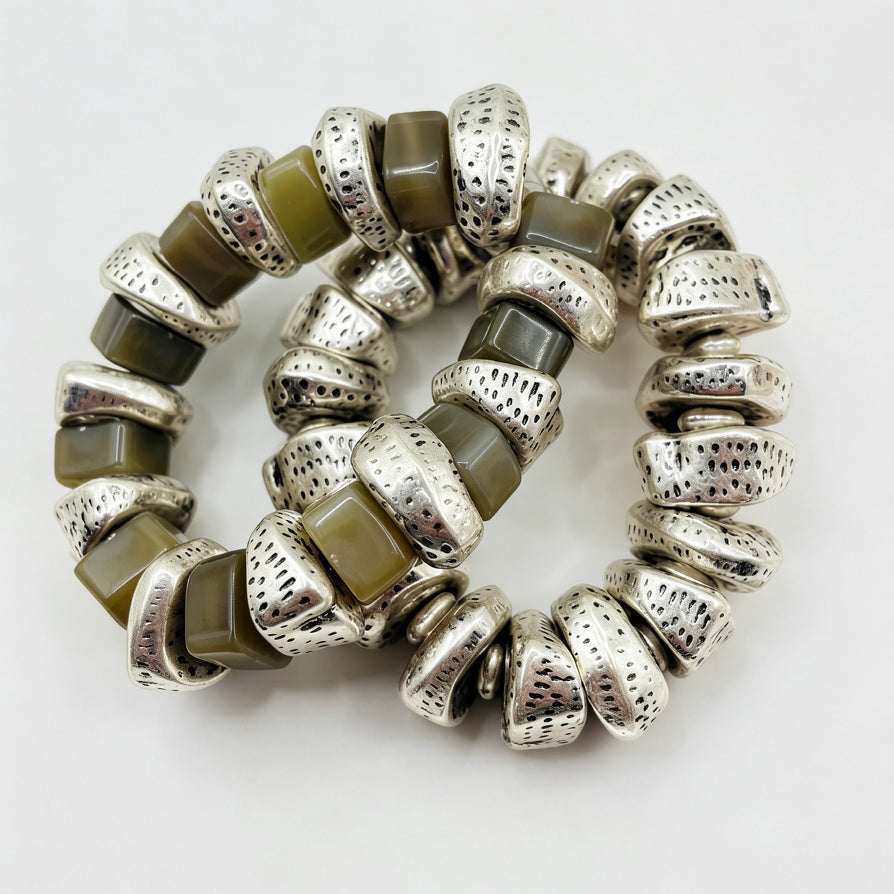 Pulsera de cuentas de metal envejecido y piedra verde natural | Mayorista B2B | Diseño boho minimalista|JI JOYA