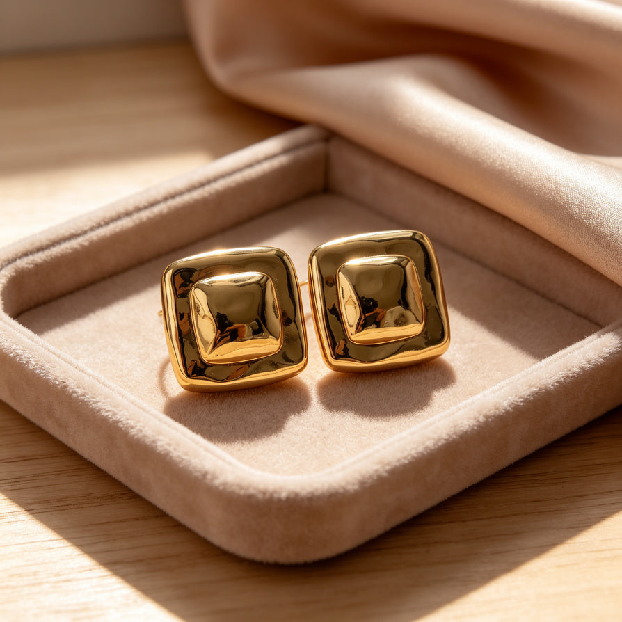 Pendientes Cuadrados Dorados Elegantes | Pedidos al Por Mayor para Tiendas|JI JOYA