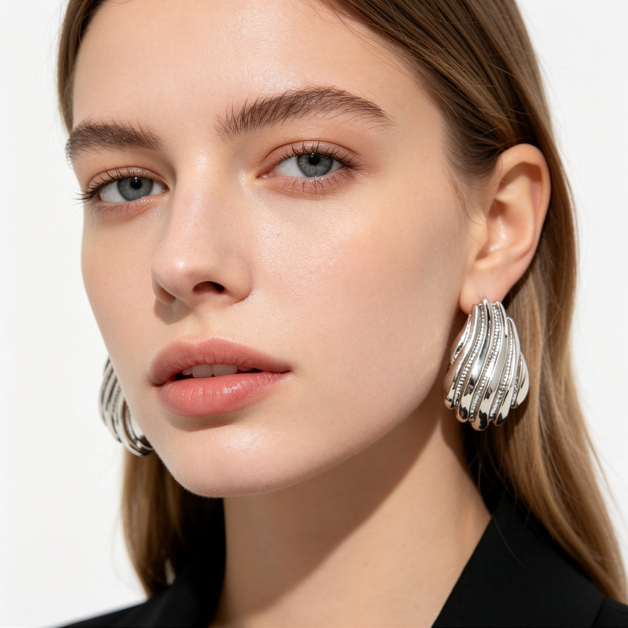 Pendientes de Metal Ondulado Dorado y Plateado - Diseño Minimalista de Moda al Por Mayor|JI JOYA
