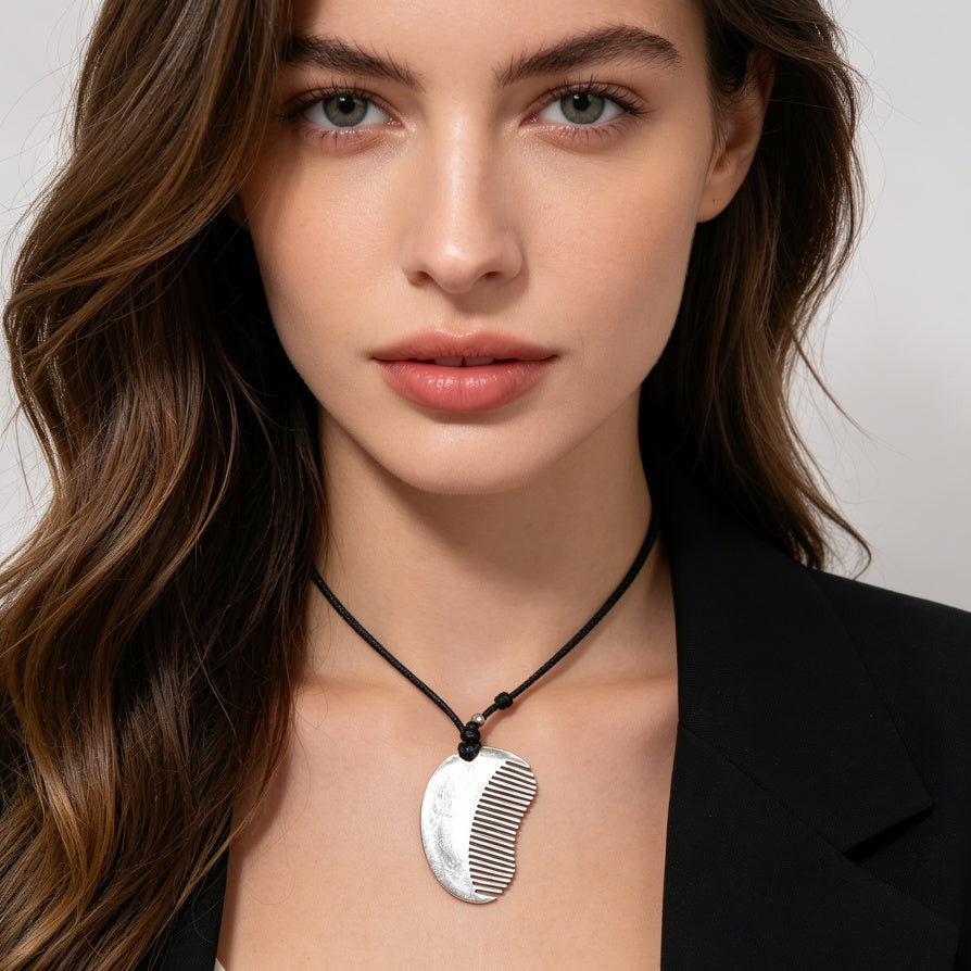 Collar Unisex con Colgante de Peine Dorado/Plateado - Venta al Por Mayor para Tiendas|JI JOYA