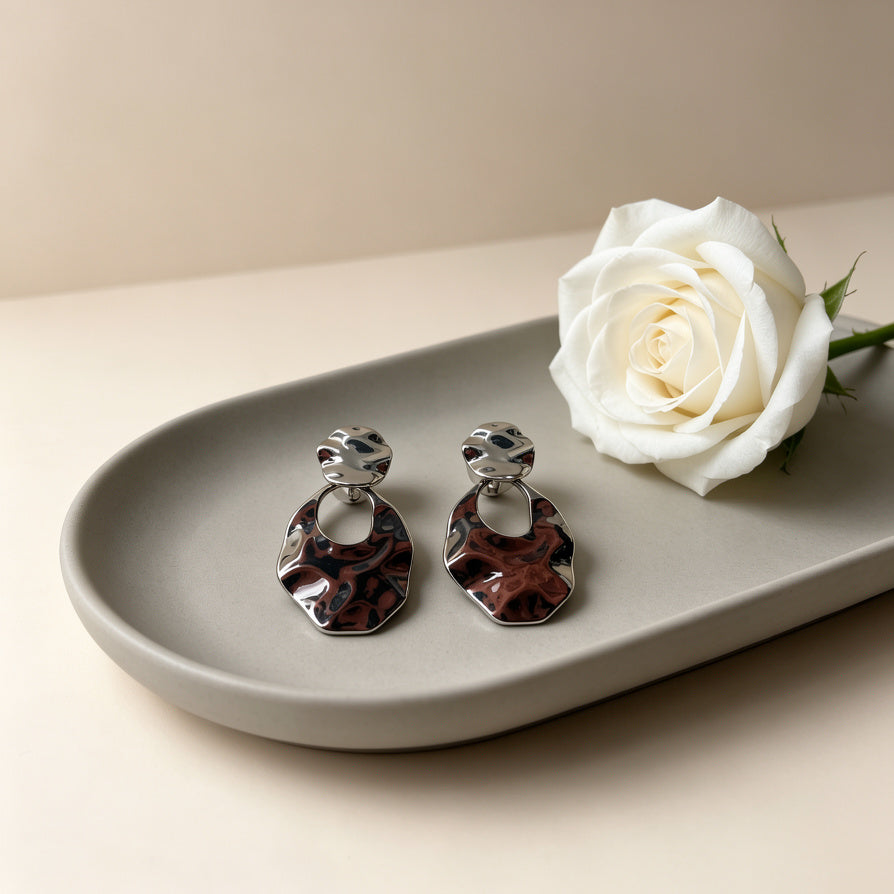 Aretes Colgantes de Textura Martillada en Oro y Plata - Joyería de Moda al Por Mayor|JI JOYA