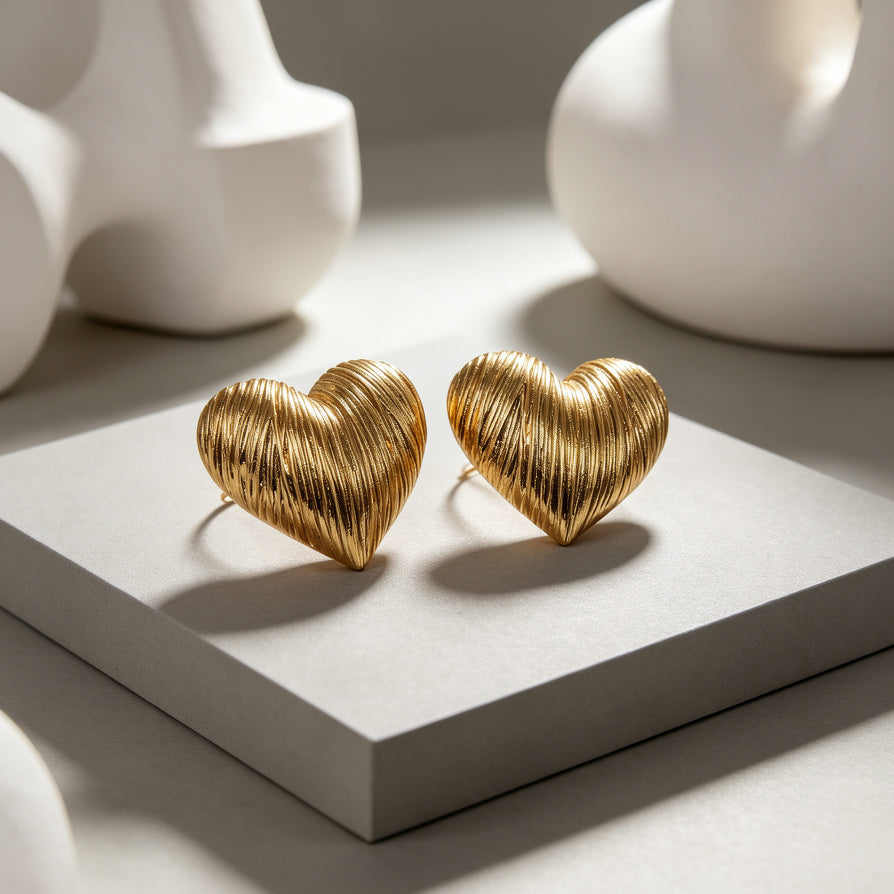 Pendientes Corazón Dorados de Moda | Mayorista de Joyería de Zinc|JI JOYA