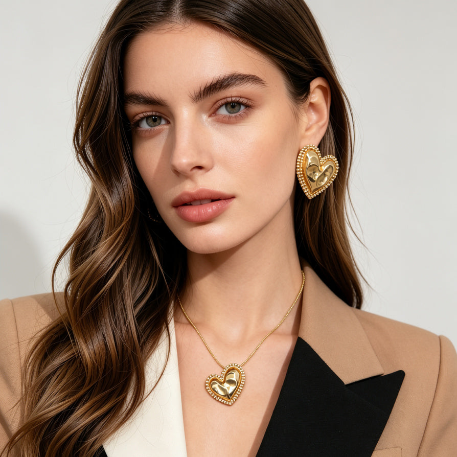 Collar Corazón Dorado - Joyería de Moda al Por Mayor | Diseño Minimalista en Zinc|JI JOYA