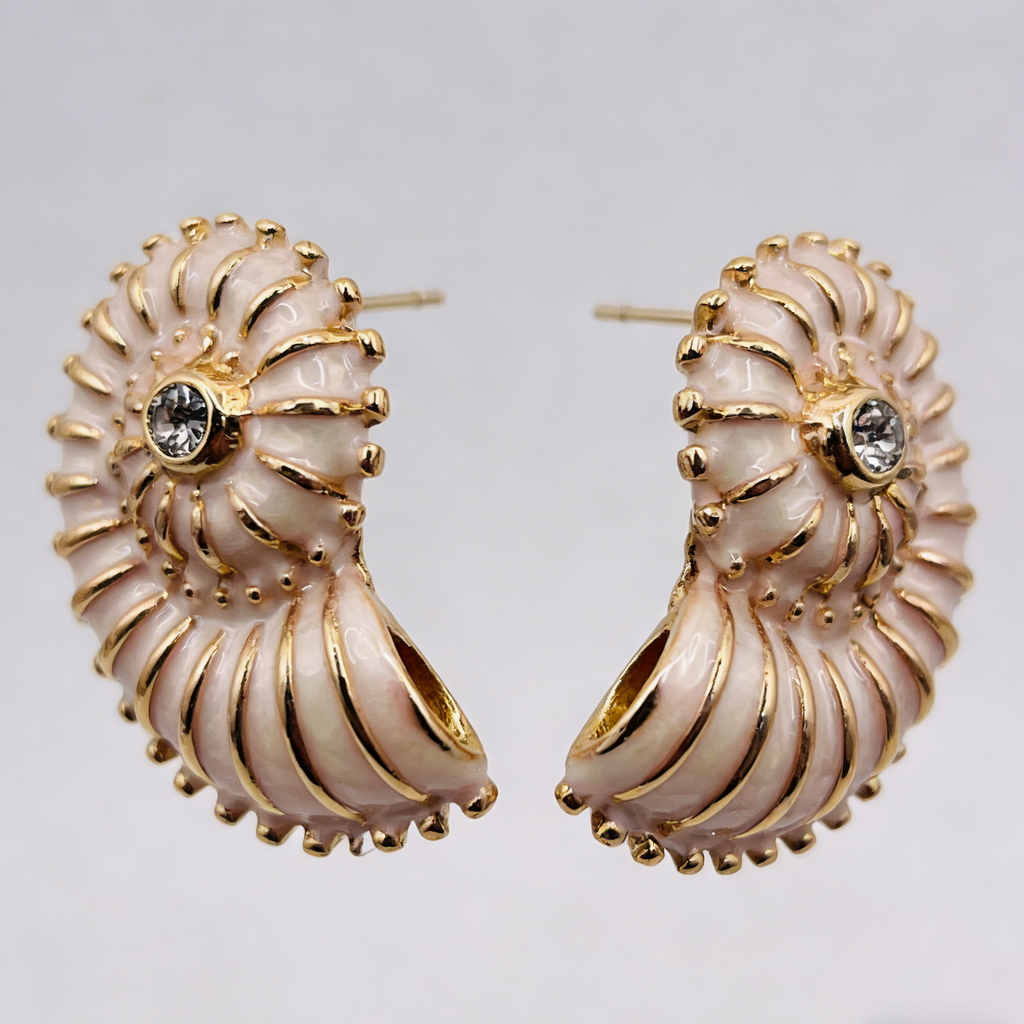 Pendientes de Concha Nautilus con Esmalte y Cristal | Joyería Costera Boho