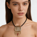 Gargantilla con borlas de conchas y peces con temática oceánica, collar de cuerda tejida, collar de lujo estilo resort.