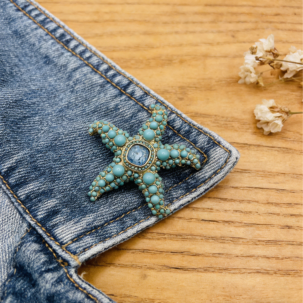 Broche de estrella de mar con cuentas turquesas | Pin vintage dorado inspirado en el océano