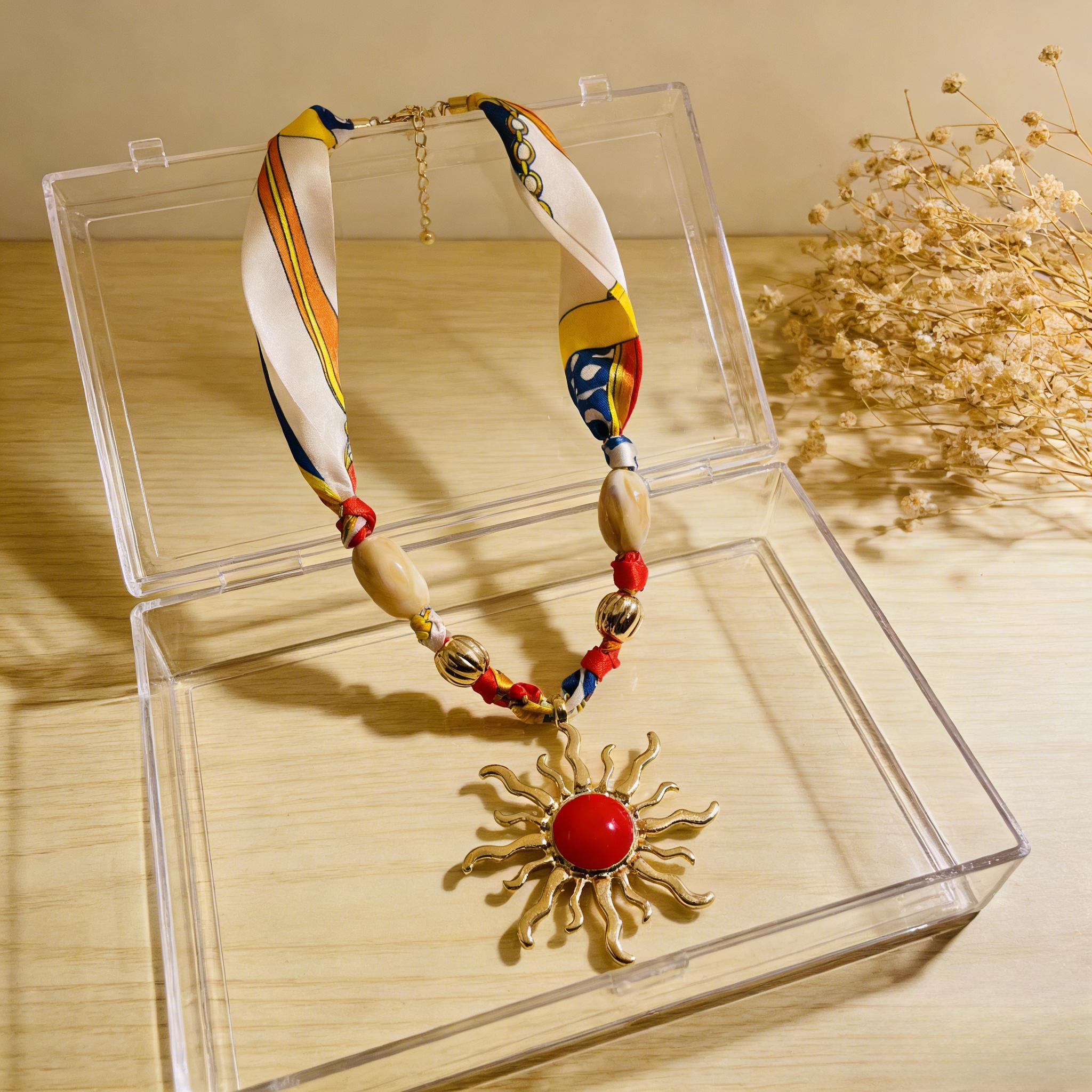 Collar vintage con colgante de sol dorado | Collar bohemio hecho a mano con cuentas de colores