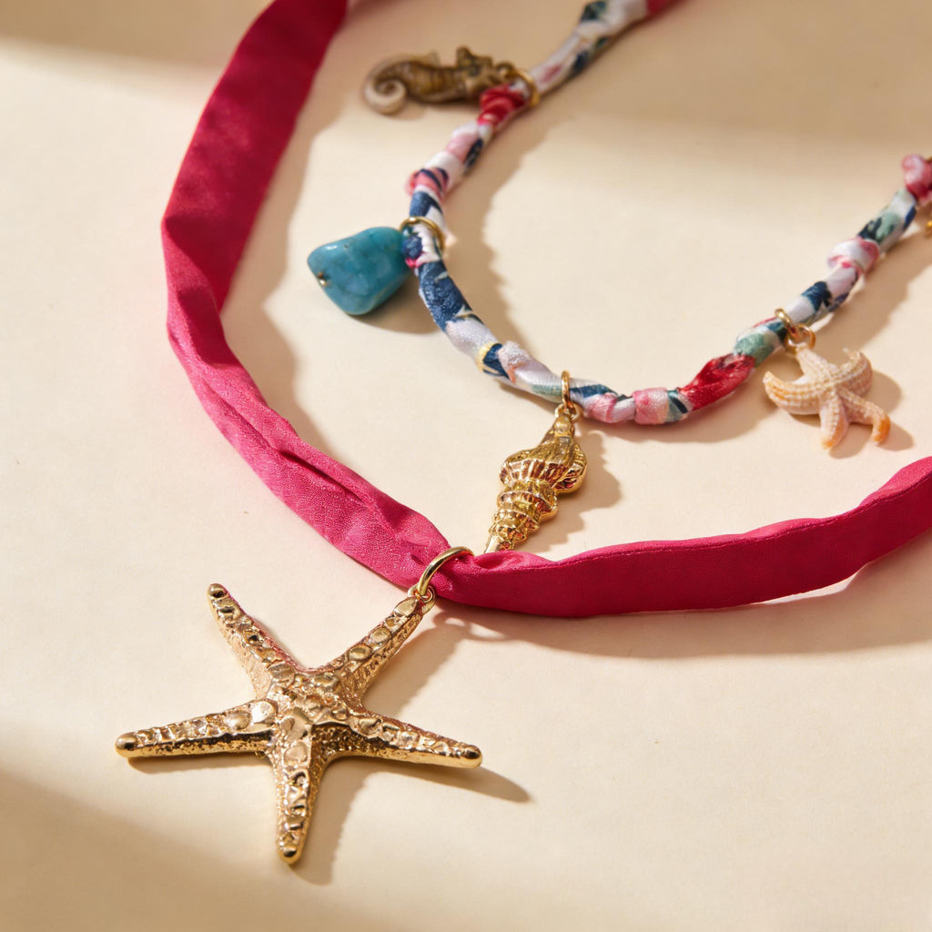 Conjunto de gargantilla bohemia con capas: colgante de estrella de mar, tejido de satén y flores, joyería playera para mujer.
